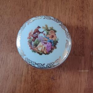 Limoges France Victorian style Man Courting Woman Porcelain Trinket Box